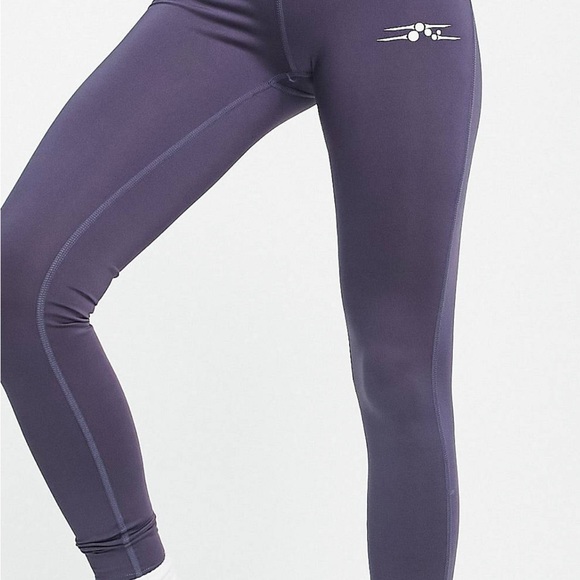 Matching Leisure Set - Picture 2 of 2